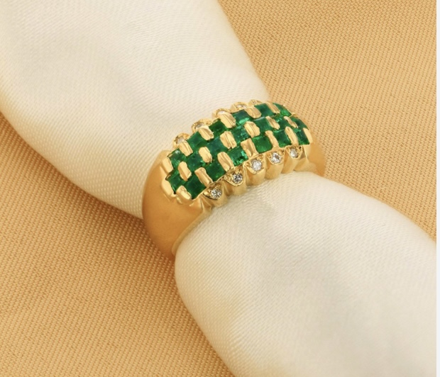 Anillo de oro 9
